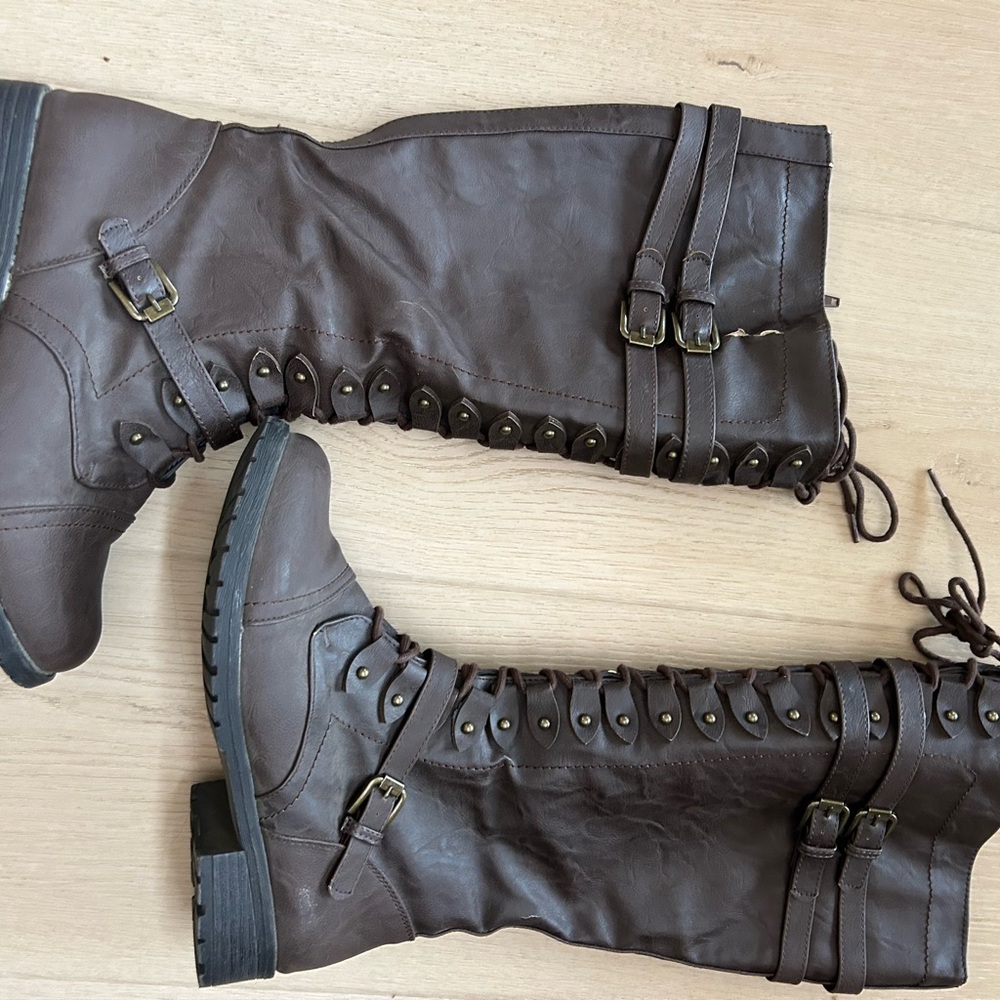Brown Lace-Up Knee-High Boots